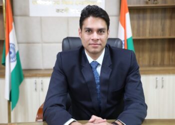 कलेक्टर श्री प्रसाद ने ढ़ीमरखेड़ा मे डबल लॉक केन्द्र खोलने शासन को लिखा पत्र  किसानों की सुविधा का जिक्र करते हुए ढ़ीमरखेड़ा क्षेत्र के किसानों के लिए डबल लॉक केन्द्र की बताया जरुरत