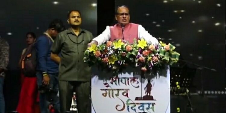 भोपाल केवल नवाबों का शहर नहीं था, यह राजा भोज का भोजपाल था। राजा भोज ने केवल शहर ही नहीं बसाया, बल्कि सुशासन के सूत्र भी दिए: CM