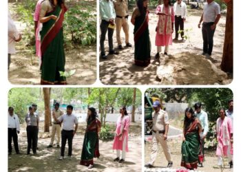 कलेक्टर सुश्री ऋजु बाफना ने किया एकांत वन का निरीक्षण