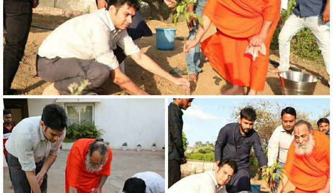 जगद्गुरू स्वामी श्री राघव देवाचार्य जी महाराज ने पौधारोपण कर दिया, पर्यावरण संरक्षण का संदेश