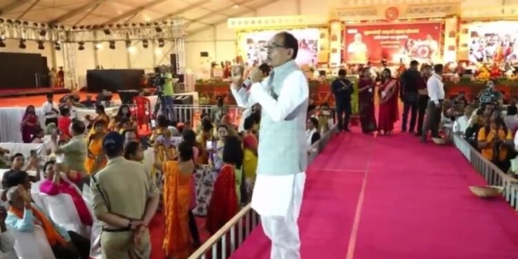 अब 21 साल की विवाहित बेटी को भी मिलेगा मुख्यमंत्री लाड़ली बहना योजना का लाभ: CM