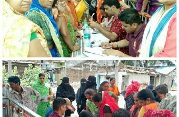 इटारसी के वार्ड 22 मे नारी सम्मान योजना के भरे गए फॉर्म