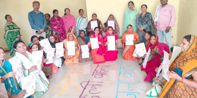 योजना के स्वीकृति – पत्र मिलने से लाडली बहनों के चेहरे खिले