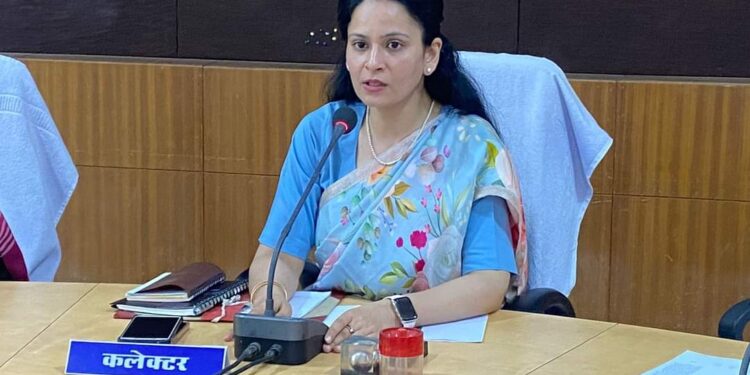 लाड़ली बहना योजना के बेहतर क्रियान्वयन के लिए पूरी टीम को बधाई – कलेक्टर डॉ. सिडाना