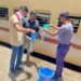 भारत स्काउट्स एवं गाइड्स बच्चो द्वारा यात्रियों की प्यास बुझाने के लिए रेल्वे स्टेशन से गुजरने वाली गाड़ियों में यात्रियों के लिए पानी की उपलब्धता की जा रही है