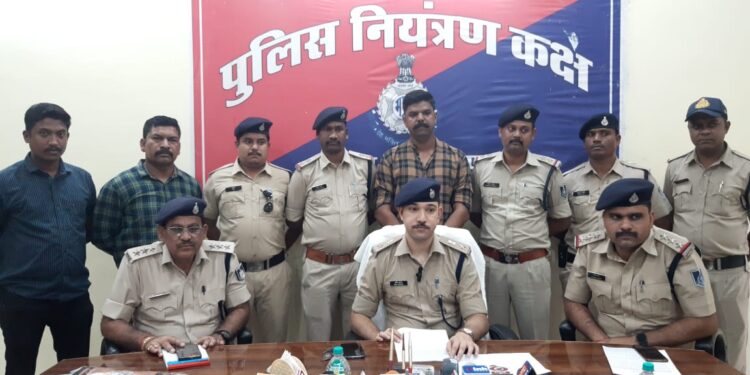 पुलिस अधीक्षक अमित कुमार के निर्देशन में थाना कोतवाली को बड़ी सफलता, दिन दहाड़े महिला से लूट करने वाले 04 आरोपी गिरफ्तार