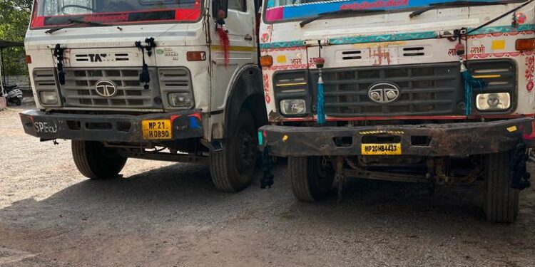 कटनी माइनिंग विभाग ने अवैध परिवहन करते 2 ट्रक पकड़े