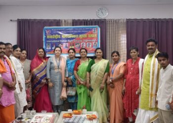 अंतर्राष्ट्रीय मानव अधिकार* *सुरक्षा संगठन* *रीवा संभाग की मंथली बैठक बांधवगढ़ कॉलोनी स्थित आशा *शुक्ला जी संभागीय* *