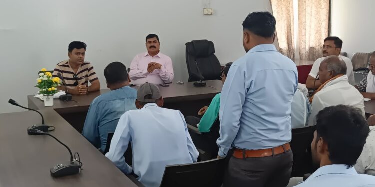 सीवर लाइन और टैंक सफाई के दौरान सेफ्टी उपकरणों का इस्तेमाल कर अपना भी ध्यान रखे : स्वच्छता दूत जाधव