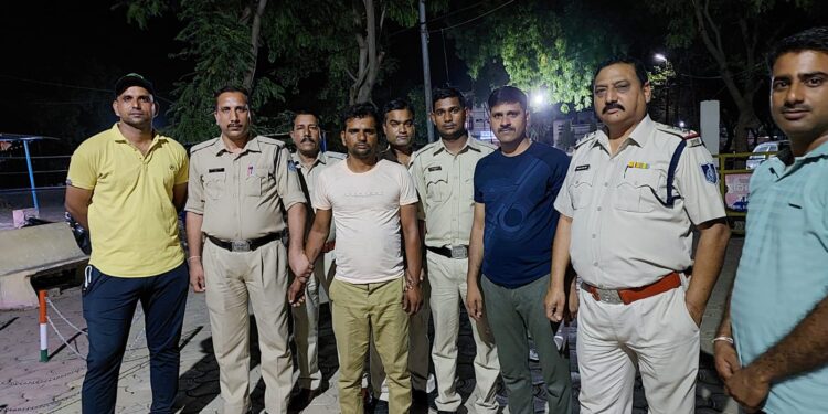 आलोट क्षेत्र मे अवैध शराब की तस्करी करने वाला शातिर आरोपी कंजर गिरफ्तार