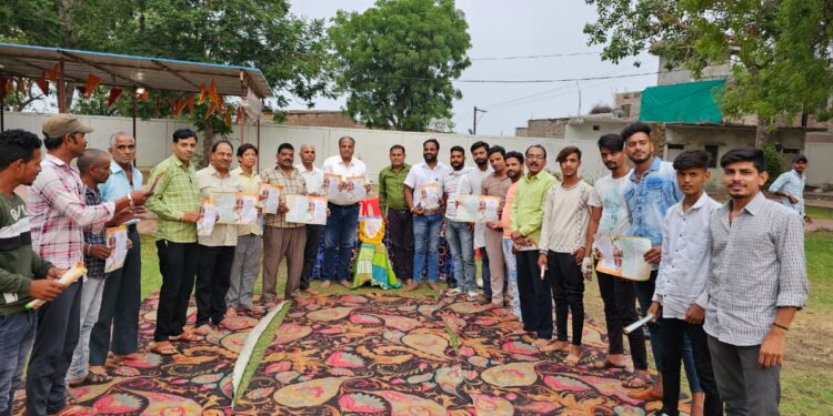 आलोट में मनाया डाॅ श्यामा प्रसाद मुखर्जी का बलिदान दिवस