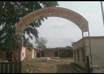 थावरी दामोदर स्कूल में शिक्षकों की मनमानी आरोप