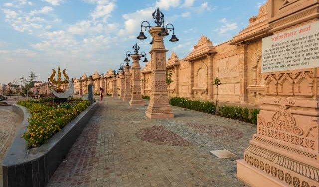 महाकाल लोक…उल्टा पड़ा कांग्रेस का आरोप… दस्तावेजों से सच उजागर , सप्तऋषि की धराशाई हुई मूर्तियों का ठेका और भुगतान कमलनाथ सरकार ने किया