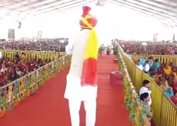 दमोह के स्कूल में जो हुआ….  मध्यप्रदेश की धरती पर ऐसी हरकतें नहीं चलेंगी, ऐसे स्कूल बंद कर दिये जाएंगे।