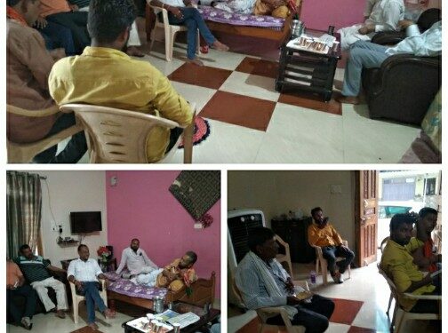 सिलौंडी में जिला पंचायत सदस्य ने पूर्व मंत्री को स्थानीय समस्याओं से अवगत कराया