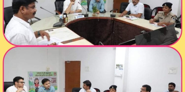 कलेक्टर अविप्रसाद की अध्यक्षता में सड़क सुरक्षा समिति की बैठक संपन्न  सुरक्षित सड़क यातायात बनाने सड़क सुरक्षा समिति की बैठक में लिए गए महत्वपूर्ण निर्णय