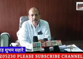 65 लाख के गबन का बाबू निकला मास्टरमाइंड जिला शिक्षा अधिकारी जीएस बघेल द्वारा की गई निलंबन की कार्रवाई