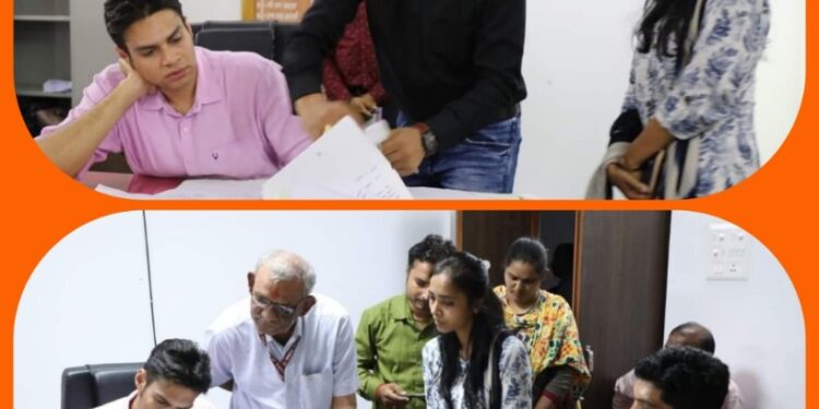 कलेक्टर ने अनुविभागीय अधिकारी एवं तहसील कार्यालय विजयराघवगढ़ का किया निरीक्षण