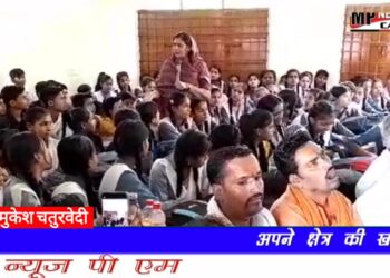 स्कूल चले अभियान के तहत मुख्यमंत्री शिवराज सिंह चौहान का हुआ लाइव प्रसारण  विधायक श्रीमती लीना जैन ने कार्यक्रम में उपस्थित होकर छात्र छात्राओं को कराया स्वल्पाहार