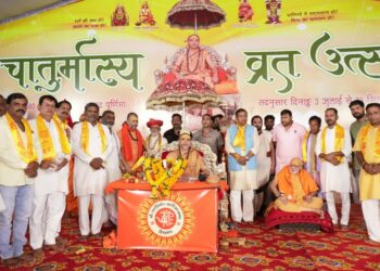 अभिमानी को नहीं मिलता ज्ञान  शङ्कराचार्य अविमुक्तेश्वरानन्दः सरस्वती