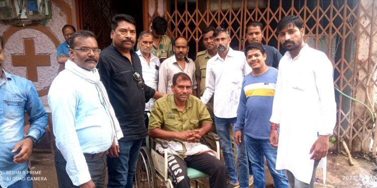 पत्रकार हितों के लिए प्रतिबद्ध जिला प्रेस परिषद सड़क दुर्घटना में घायल पत्रकार के लिए प्रेस परिषद आया आगे