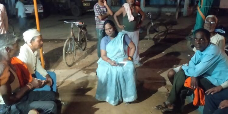 अंतोदय समिति की अध्यक्ष एवं अनुसूचित जनजाति मोर्चा की जिला उपाध्यक्ष श्रीमती सुषमा ठाकुर (धुर्वे) ने सुनी ग्रामीणों की समस्या