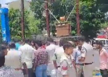 मैहर में दस साल की आदिवासी नाबालिग के साथ हुआ रेप।दो युवको ने दिया इस घिनौने कृत्य को अंजाम।नाबालिग की हालात गंभीर।परिजनों का हंगामा