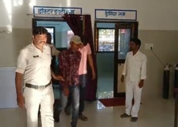 मैहर नाबालिग बलात्कार कांड के वहशी दरिंदे कोर्ट में पेश किये गये, बच्ची की हालत गंभीर बनी हुई