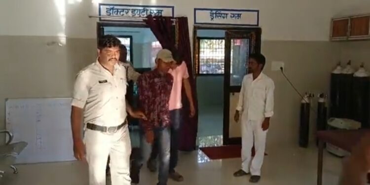 मैहर नाबालिग बलात्कार कांड के वहशी दरिंदे कोर्ट में पेश किये गये, बच्ची की हालत गंभीर बनी हुई