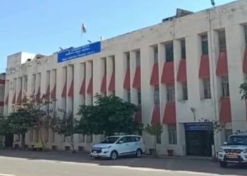 राजीनामा करने की बात को लेकर हत्या कारित करने वाले 10 आरोपीगण को आजीवन कारावास
