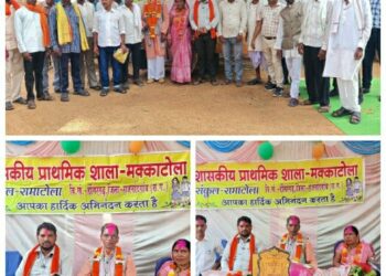 *मक्काटोला में सेवानिवृत्त हुए प्रधान पाठक का विदाई सम्मान बाजे गाजे के साथ किया गया*