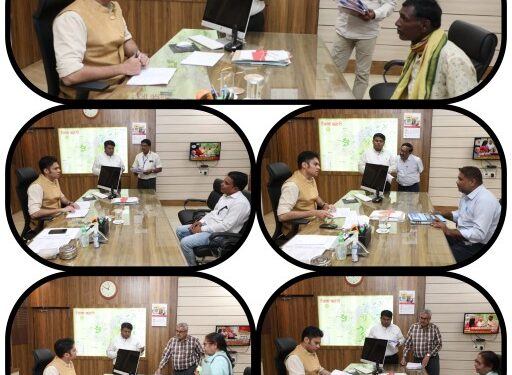 स्थानीय समाधान कार्यक्रम में प्रकरणों की समीक्षा कर कलेक्टर श्री प्रसाद ने दिए कार्यवाही के निर्देश  श्री दीपक तिवारी को मिली तीन वर्ष से लंबित एन.आ.सी