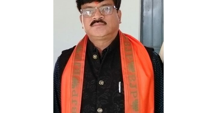 छत्तीसगढ़ का भविष्य तय करेंगे युवा 2 तारीख से मतदाता सूची में नाम जुड़वाएं – विजेन्द्र सिंह ठाकुर*