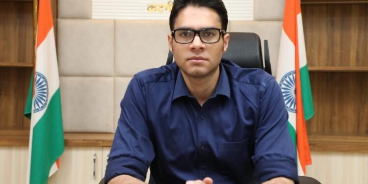 *7 अगस्त से प्रारंभ होगी भारत निर्माण कोचिंग*  *विभिन्न प्रतियोगी परीक्षाओं की निशुल्क तैयारी कर सकेंगे युवा, कटनी कलेक्टर की एक और अभिनव पहल*