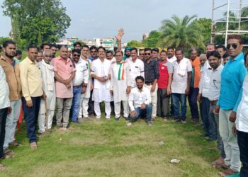 हरदा-: कांग्रेस ने भाजपा विधायक का जन्मदिन काले दिवस के रुप में मनाया