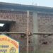 गौशाला में घटिया मटेरियल लगाकर किया जा रहा निर्माण
