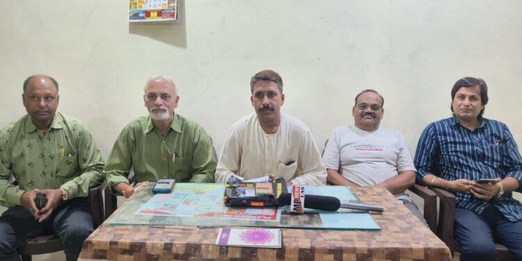 शिवराज सरकार में कमीशन का झूठ बेनकाब : प्रदेश कांग्रेस प्रवक्ता राजकुमार उपाध्याय केलू,कांग्रेस नेताओं पर एफआईआर दर्ज होने के बाद पत्रकारवार्ता में रखी अपनी बात.VIDEO