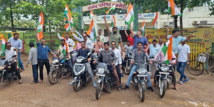हर घर तिरंगा अभियान के तहत बनखेड़ी में निकाली गई बाइक रैली