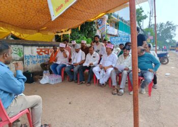 सिहोरा जिला बनाया तो स्वागत वर्ना कार्यक्रम का करेंगे बहिष्कार  सिहोरा बंद के दूसरे दिन भड़के सिहोरावासी