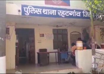 हरदा-:रहटगांव पुलिस ने मुखबिर की सूचना पर दर्जन भर जुआरियों को जुआ खेलते पकड़ा