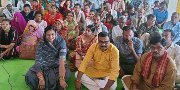देश भक्त , देव भक्त, मातृ भक्त, पितृ भक्त बने – साध्वी सत्यव्रतानंद सरस्वती स्नेह यात्रा एक थाल एक ख्याल के रुप में जोड़ने प्रयास है राजेश तिवारी