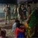 कौशांबी, जनपद कौशांबी के कोखराज थाना क्षेत्र के एक गांव में अधेड़ ने खुद की लाइसेंसी रिवाल्वर से अपने गोली मारकर आत्महत्या कर ली,