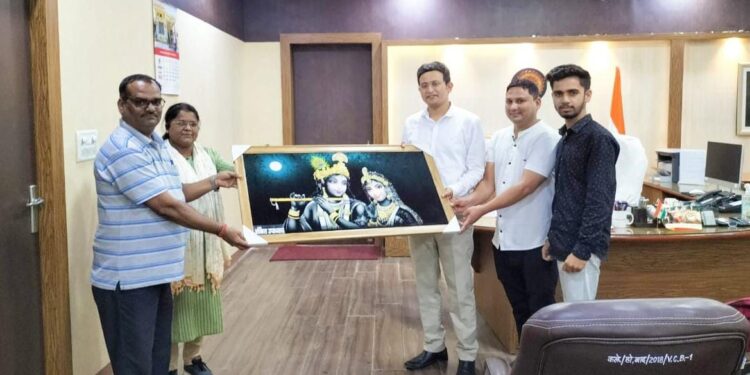 नर्मदापुरम जिले के प्रथम कर्तव्यनिष्ठ कलेक्टर नीरज कुमार सिंह को जन्म दिवस पर ढेरों शुभकामनाएं मिली रिपोर्टर सीमा कैथवास