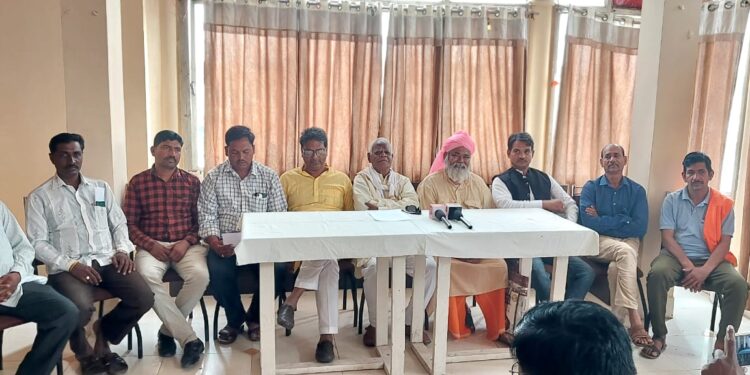 डॉक्टर विक्रम चौधरी को गोटेगांव से टिकट देने की उठ रही है मांग