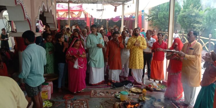 चंडिका मंदिर में शिव महापुराण कथा का हवन एवं भंडारे के साथ समापन ,,,, बड़ी संख्या में पहुंचे श्रद्धालुओं ने लिया पुण्यलाभ,,,