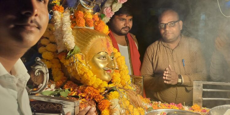 कालापीपल में गंगेश्वर महादेव की निकले प्रजा का हाल जानने…!
