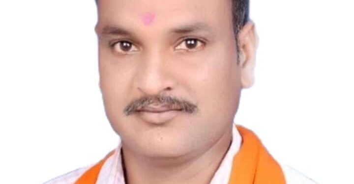 *डोंगरगांव विधान सभा से ओबीसी मोर्चा के मंडल अध्यक्ष रोशन साहू ने पेश की है अपनी दावेदारी*