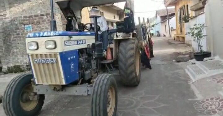 अजनाल नदी से हो रहा है अवैध उत्खनन प्रशासन मौन