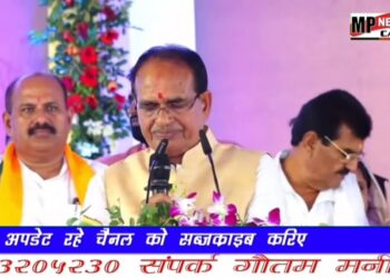 मिनी आंगनवाड़ी कार्यकर्ताओं का मानदेय मैंने पहले बढ़ाकर ₹6,500 किया था, आज उसे फिर बढ़ाकर ₹7,250 कर रहा हूं।   इसी तरह आंगनवाड़ी सहायिकाओं का भी मानदेय ₹5,750 से बढ़ाकर ₹6,500 किया जाएगा: CM