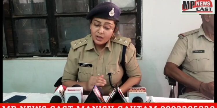 नाबालिग को 3 बाइको के साथ पकड़ा देखें VIDEO